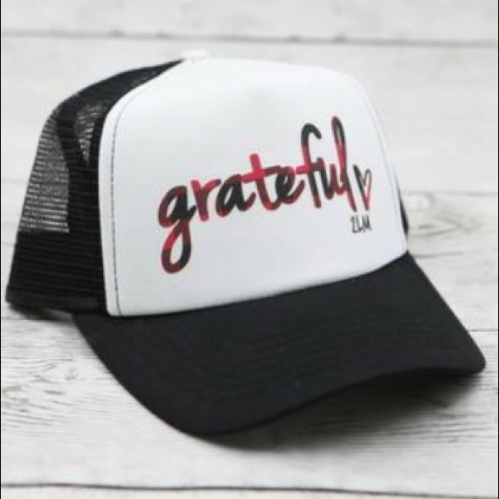 Meet your Posher! - Picture 4 of 4